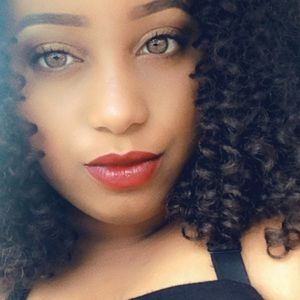 Meet your Posher, Keri